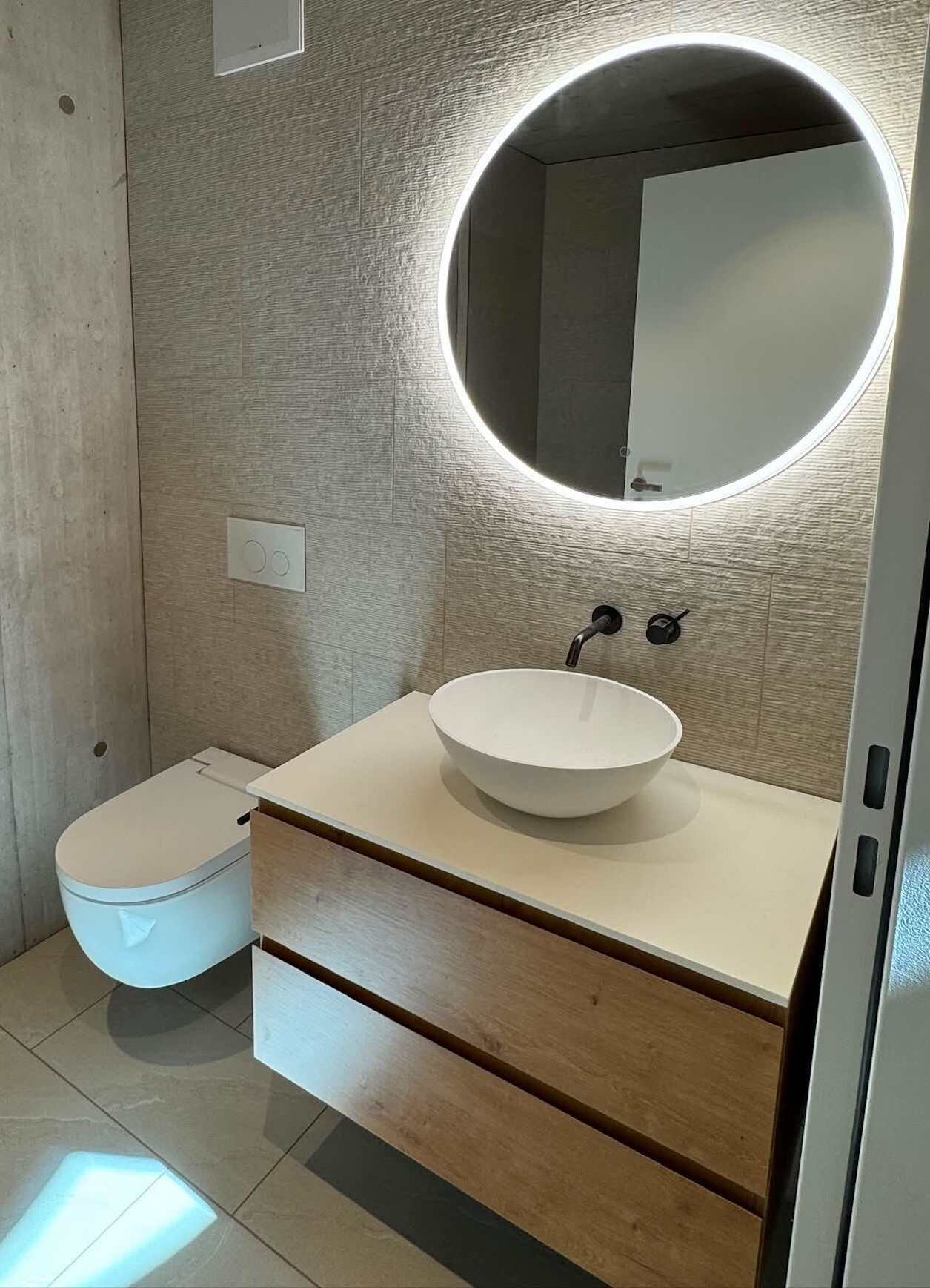 Moderne Sanitärlösungen für Neu- und Umbauten
